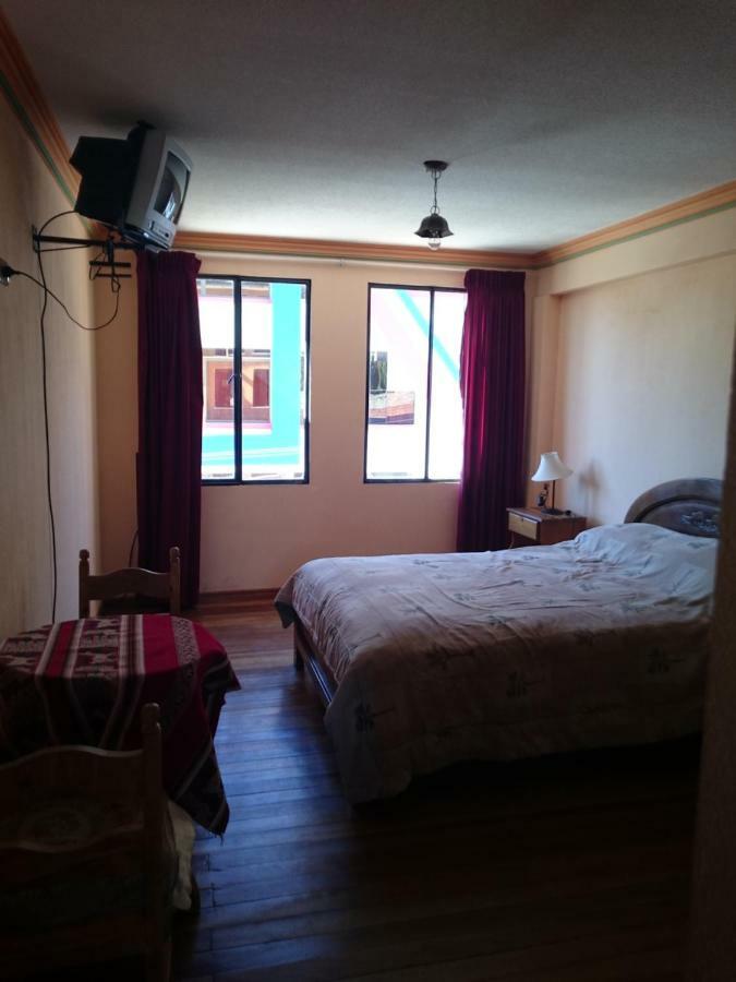 Hostal Real Los Andes Del Lago Copacabana  Exterior foto